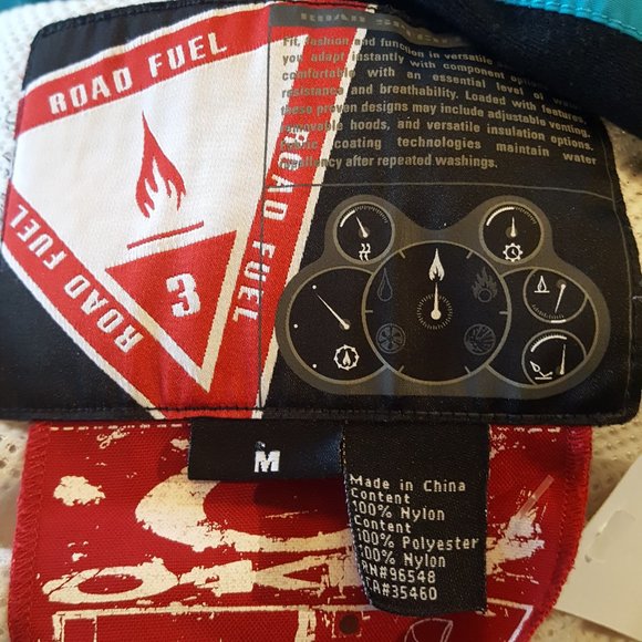 Oakley Women's Snow Jacket - Medium - Pre-owned - NNH3GN - Picture 9 of 10